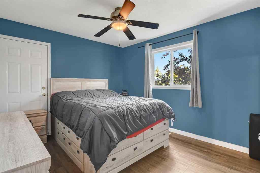 MLS® A2256177 - 9762 71 Avenue  in South Patterson Place Grande Prairie, Residential