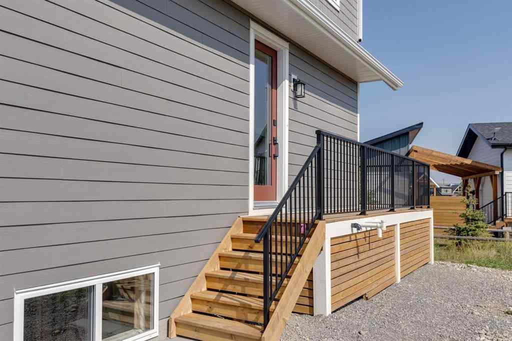 MLS® A2256184 - 648 Cottageclub Bend  in Cottage Club at Ghost Lake Rural Rocky View County, Residential