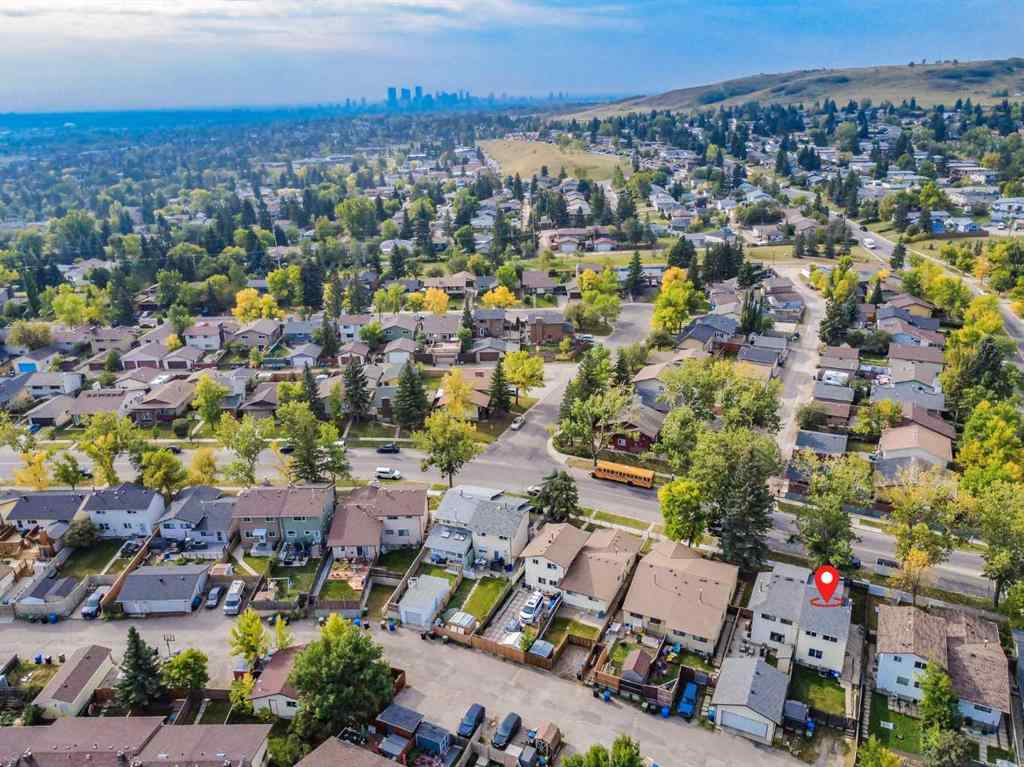 MLS® A2256185 - 1028 Berkley Drive NW in Beddington Heights Calgary, Residential
