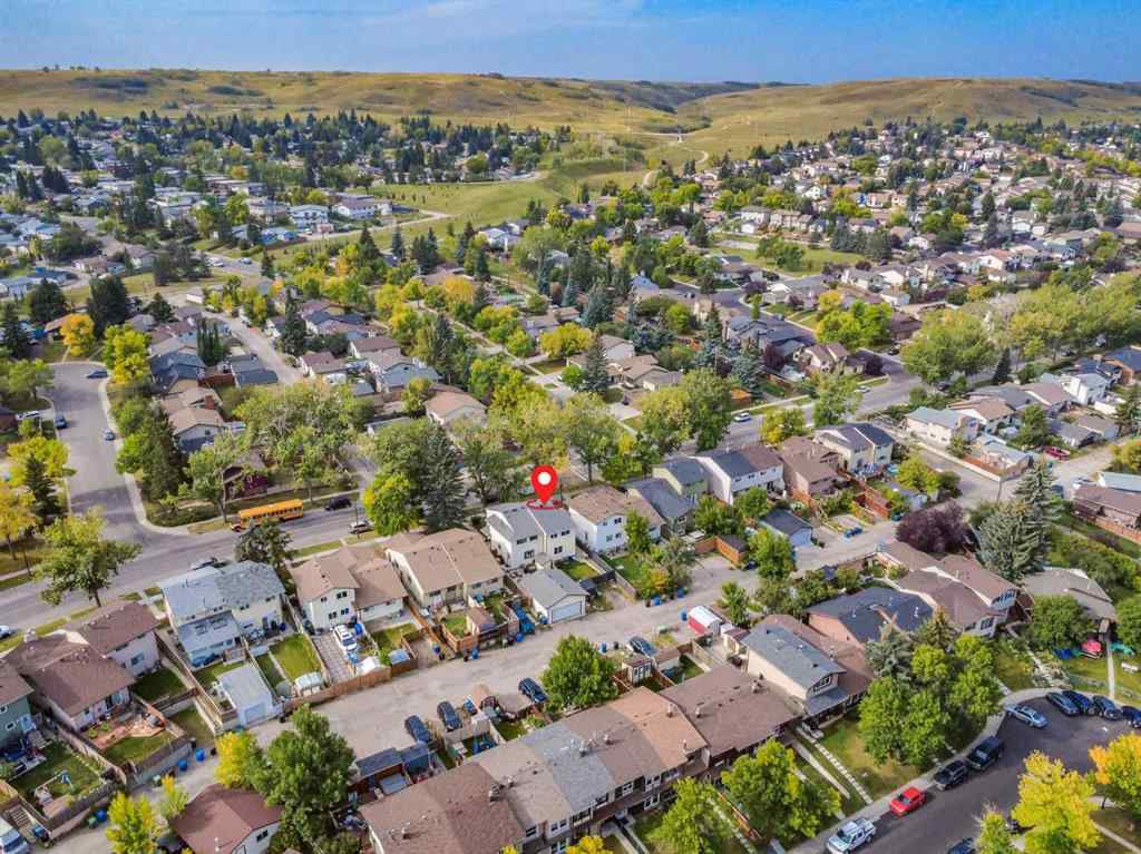 MLS® A2256185 - 1028 Berkley Drive NW in Beddington Heights Calgary, Residential