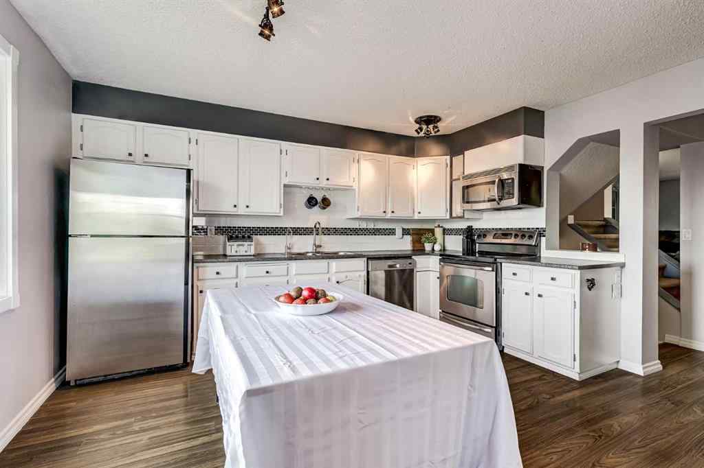 MLS® A2256185 - 1028 Berkley Drive NW in Beddington Heights Calgary, Residential