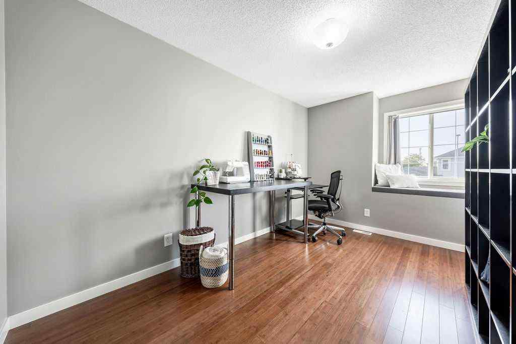 MLS® A2256186 - 366 Citadel Drive NW in Citadel Calgary, Residential