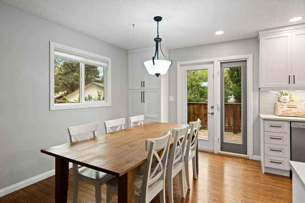 MLS® A2256190 - 9919 Walrond Road SE in Willow Park Calgary, Residential