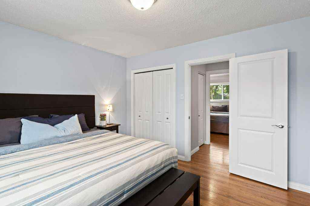 MLS® A2256190 - 9919 Walrond Road SE in Willow Park Calgary, Residential