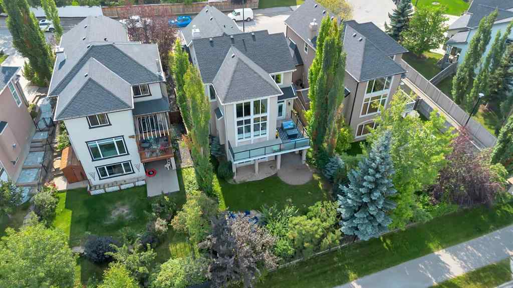 MLS® A2256191 - 39 Crestridge Way SW in Crestmont Calgary, Residential