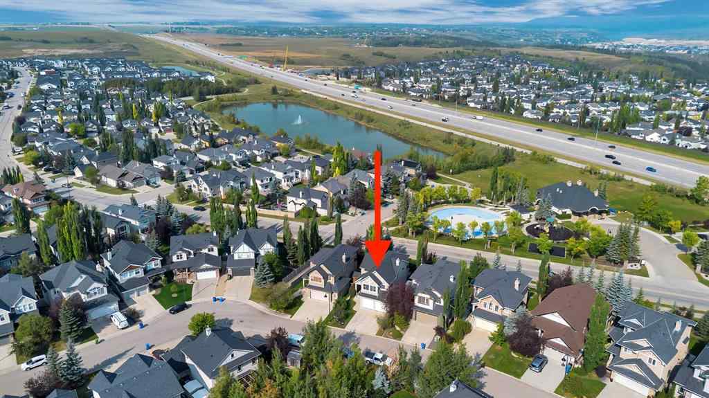 MLS® A2256191 - 39 Crestridge Way SW in Crestmont Calgary, Residential