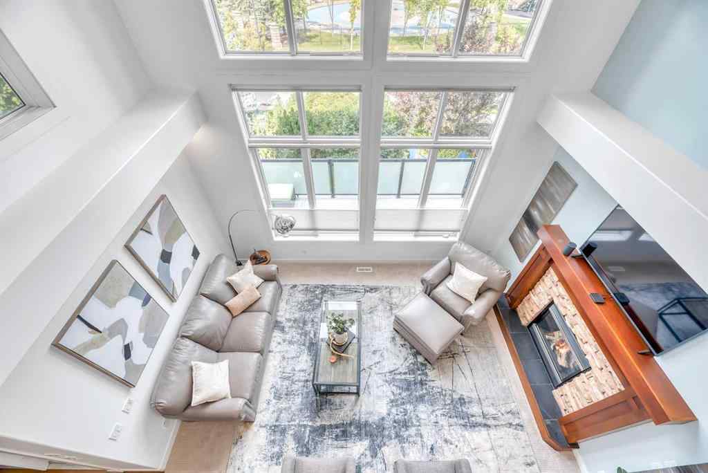 MLS® A2256191 - 39 Crestridge Way SW in Crestmont Calgary, Residential
