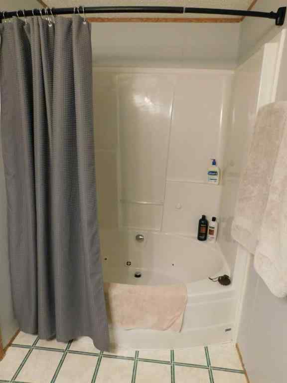 MLS® A2256192 - 19 Meadow Lake Gate  in Meadow Lake Brooks, Residential