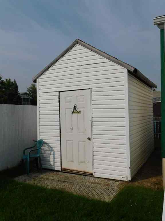MLS® A2256192 - 19 Meadow Lake Gate  in Meadow Lake Brooks, Residential