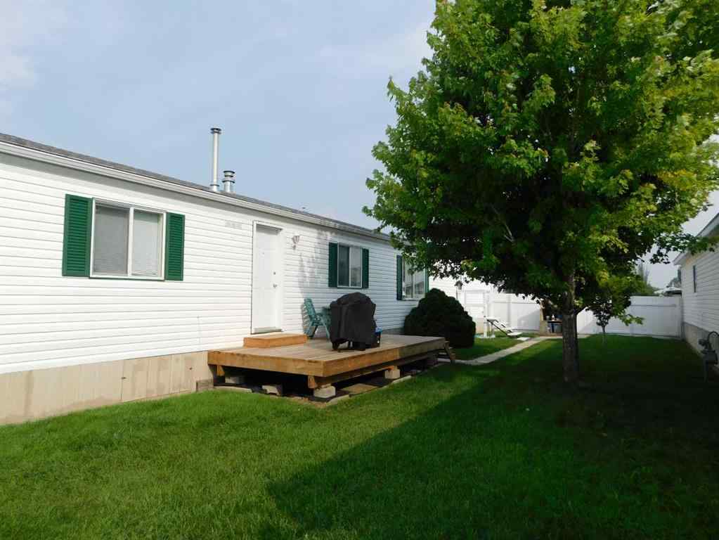 MLS® A2256192 - 19 Meadow Lake Gate  in Meadow Lake Brooks, Residential