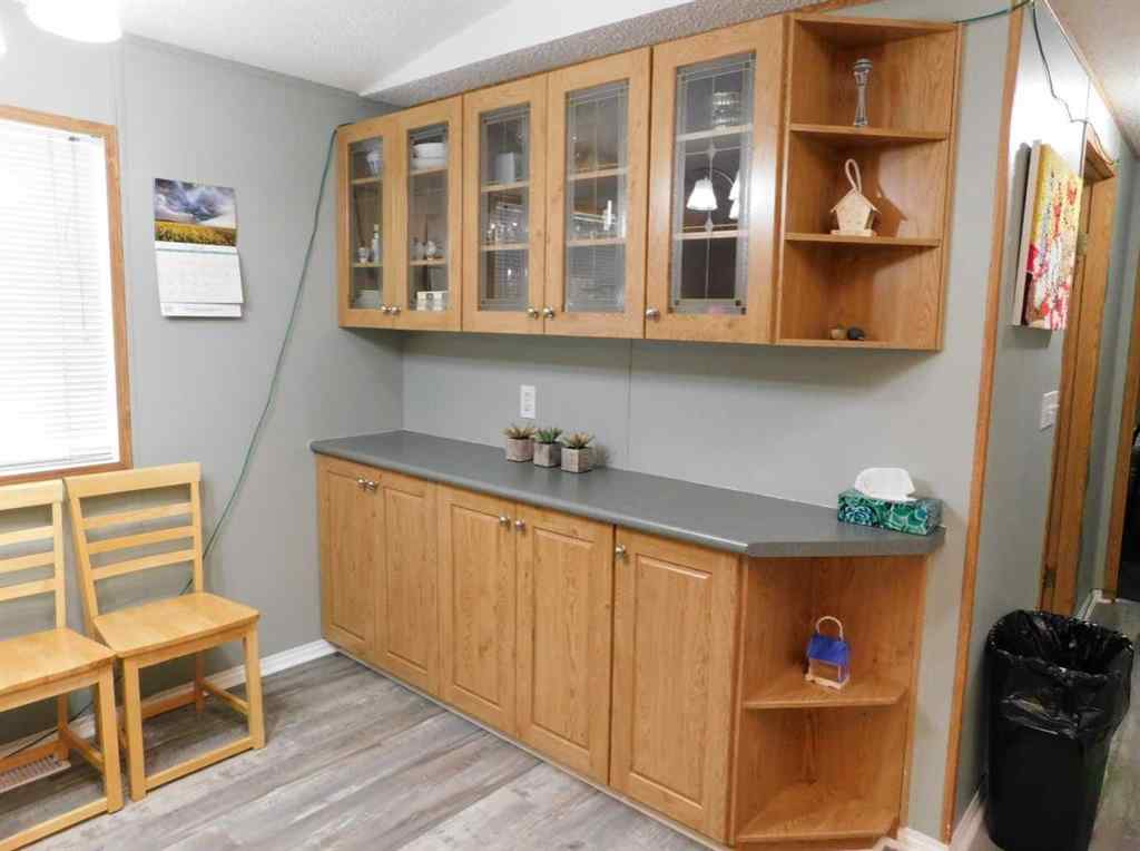 MLS® A2256192 - 19 Meadow Lake Gate  in Meadow Lake Brooks, Residential