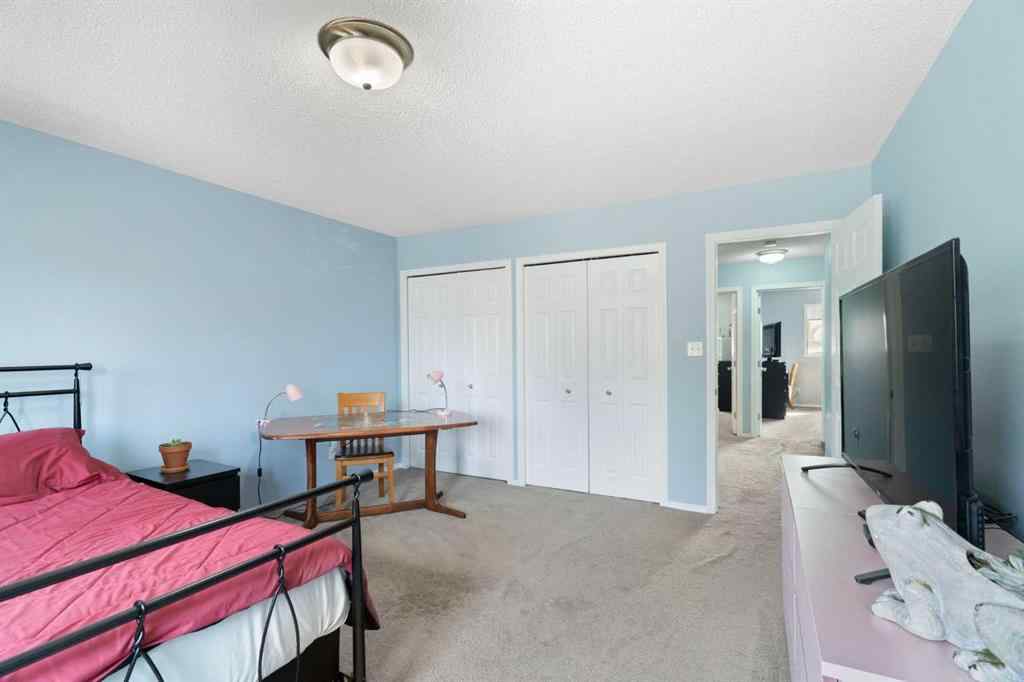 MLS® A2256193 - 341 Sibbald Street  in East End Cochrane, Residential