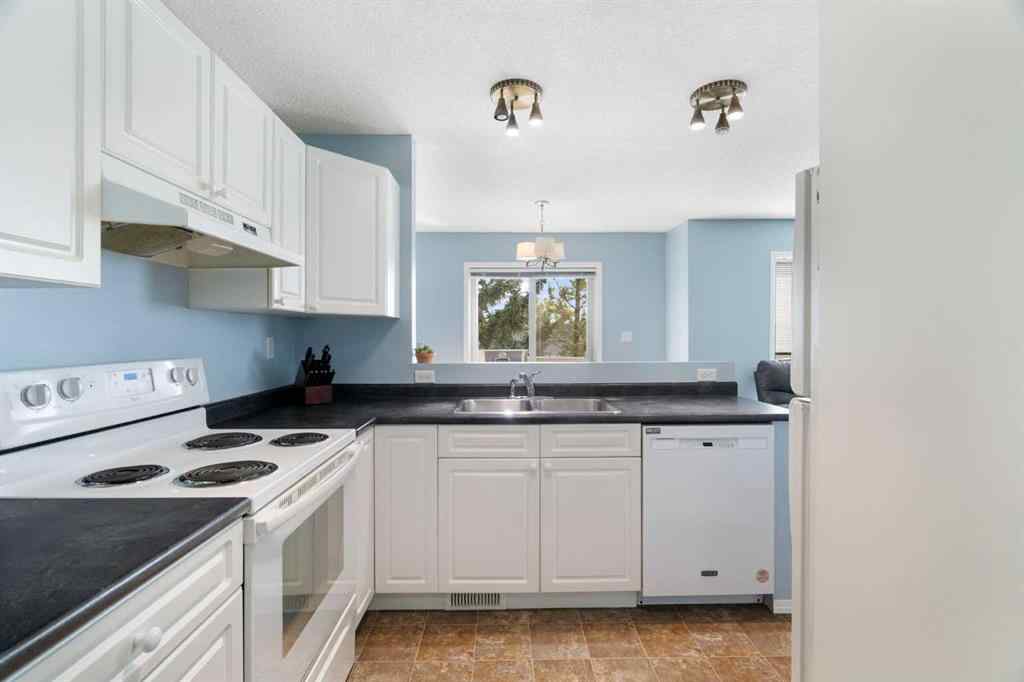 MLS® A2256193 - 341 Sibbald Street  in East End Cochrane, Residential
