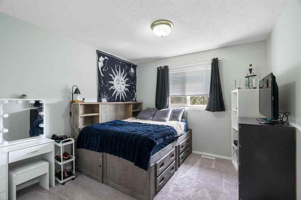 MLS® A2256193 - 341 Sibbald Street  in East End Cochrane, Residential