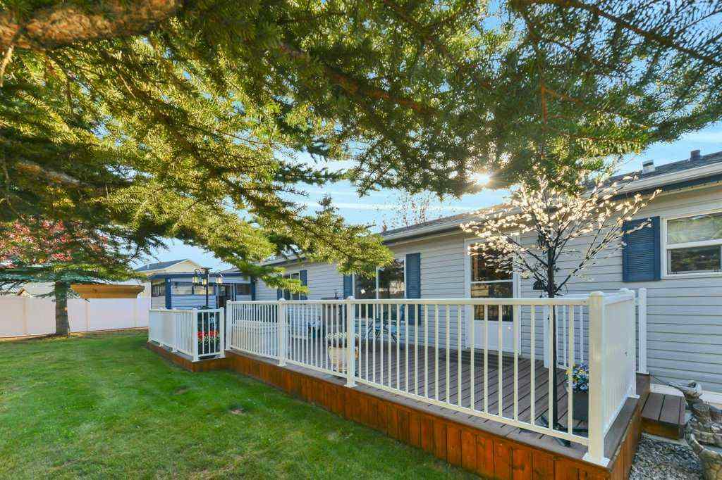 MLS® A2256194 - 2150 Danielle Drive  in Davenport Red Deer, Mobile