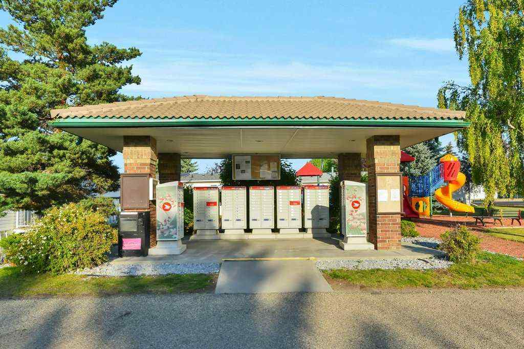 MLS® A2256194 - 2150 Danielle Drive  in Davenport Red Deer, Mobile