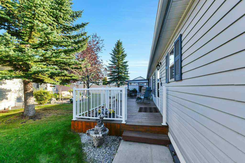 MLS® A2256194 - 2150 Danielle Drive  in Davenport Red Deer, Mobile