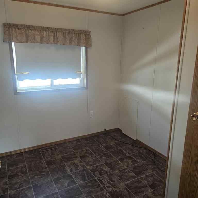 MLS® A2256196 - 4824 52 Street  in NONE Lougheed, Residential