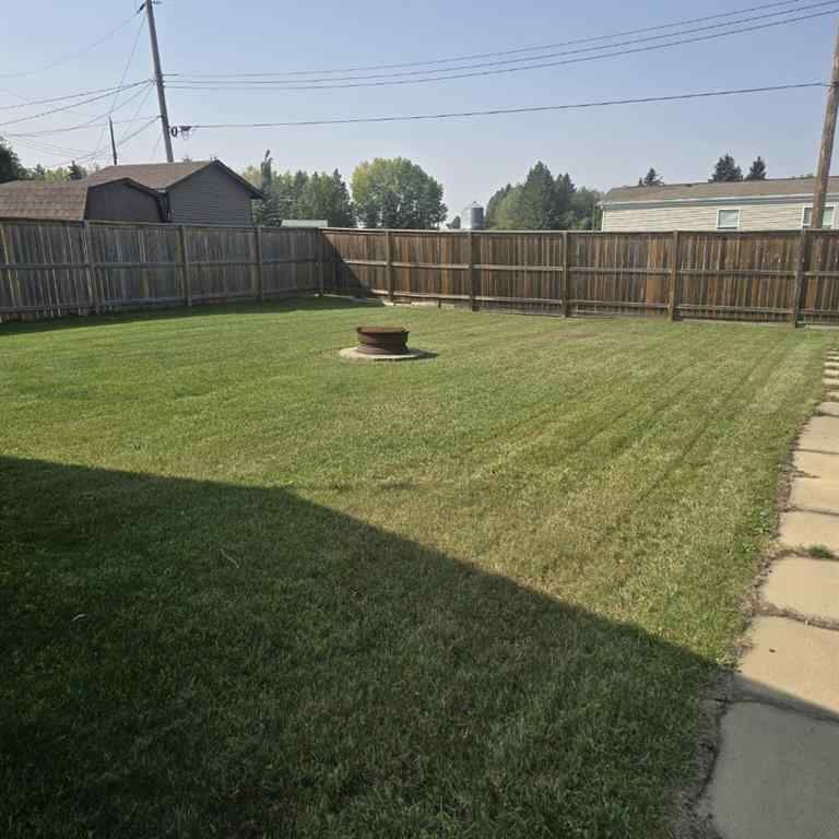 MLS® A2256196 - 4824 52 Street  in NONE Lougheed, Residential
