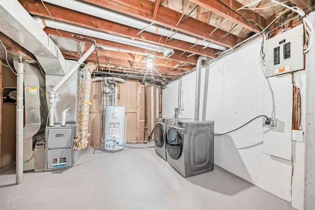 MLS® A2256197 - 2412 17 Avenue SW in Scarboro/Sunalta West Calgary, Residential