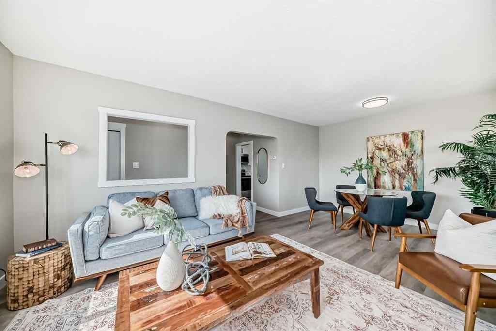MLS® A2256197 - 2412 17 Avenue SW in Scarboro/Sunalta West Calgary, Residential