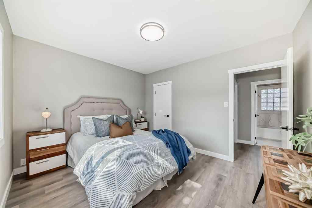 MLS® A2256197 - 2412 17 Avenue SW in Scarboro/Sunalta West Calgary, Residential