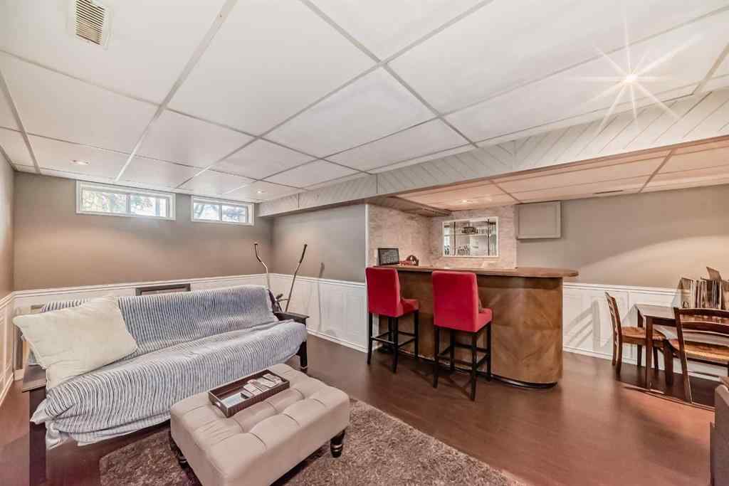 MLS® A2256198 - 554 Whitehill Place NE in Whitehorn Calgary, Residential