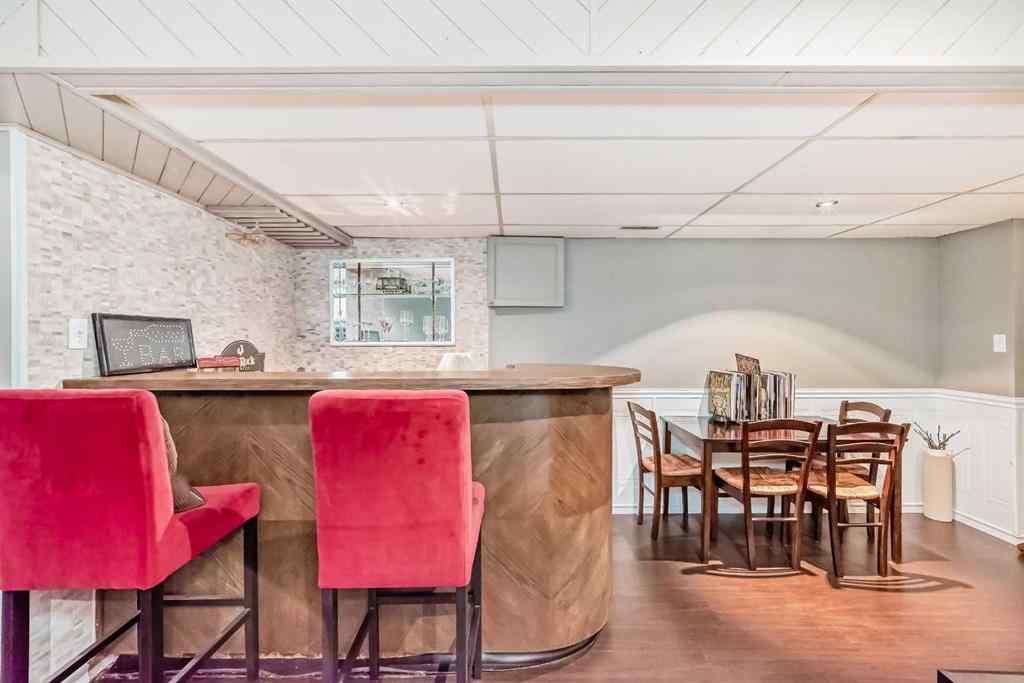 MLS® A2256198 - 554 Whitehill Place NE in Whitehorn Calgary, Residential