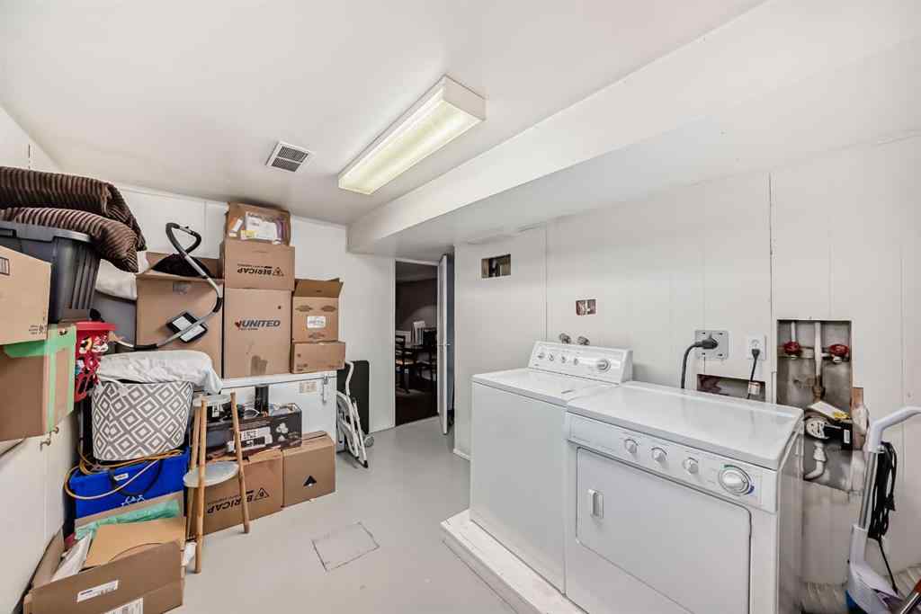 MLS® A2256198 - 554 Whitehill Place NE in Whitehorn Calgary, Residential