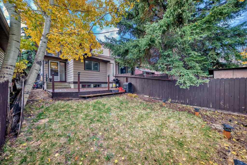 MLS® A2256198 - 554 Whitehill Place NE in Whitehorn Calgary, Residential