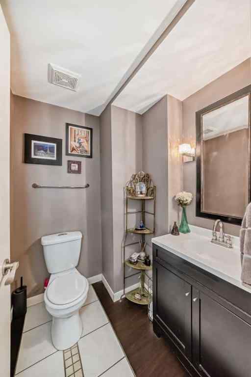 MLS® A2256198 - 554 Whitehill Place NE in Whitehorn Calgary, Residential