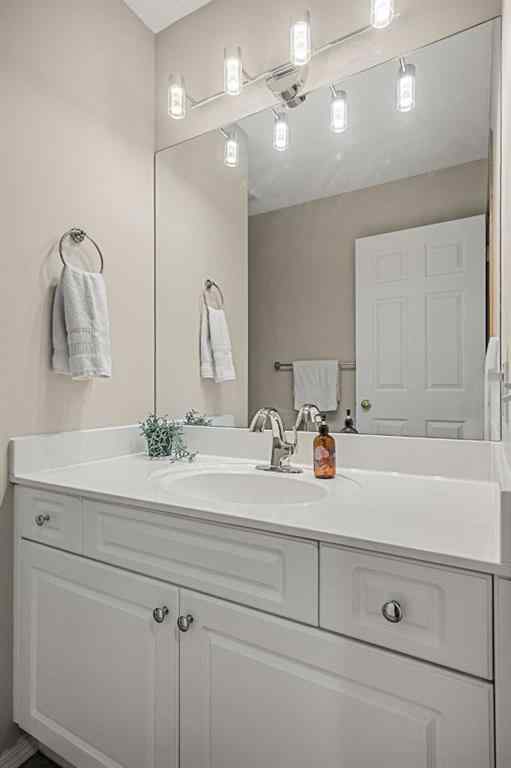 MLS® A2256199 - 13015 Bonaventure Drive SE in Lake Bonavista Calgary, Residential