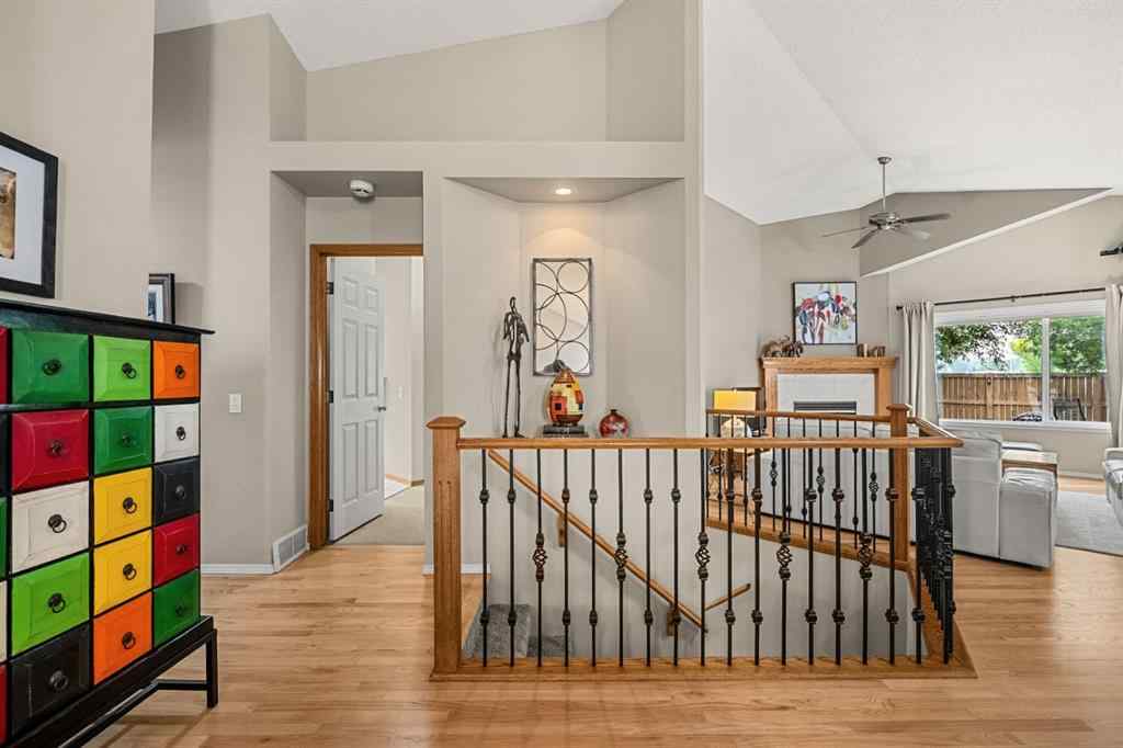 MLS® A2256199 - 13015 Bonaventure Drive SE in Lake Bonavista Calgary, Residential