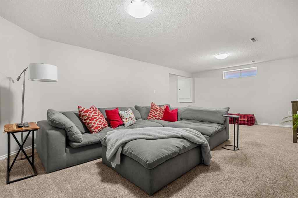 MLS® A2256199 - 13015 Bonaventure Drive SE in Lake Bonavista Calgary, Residential