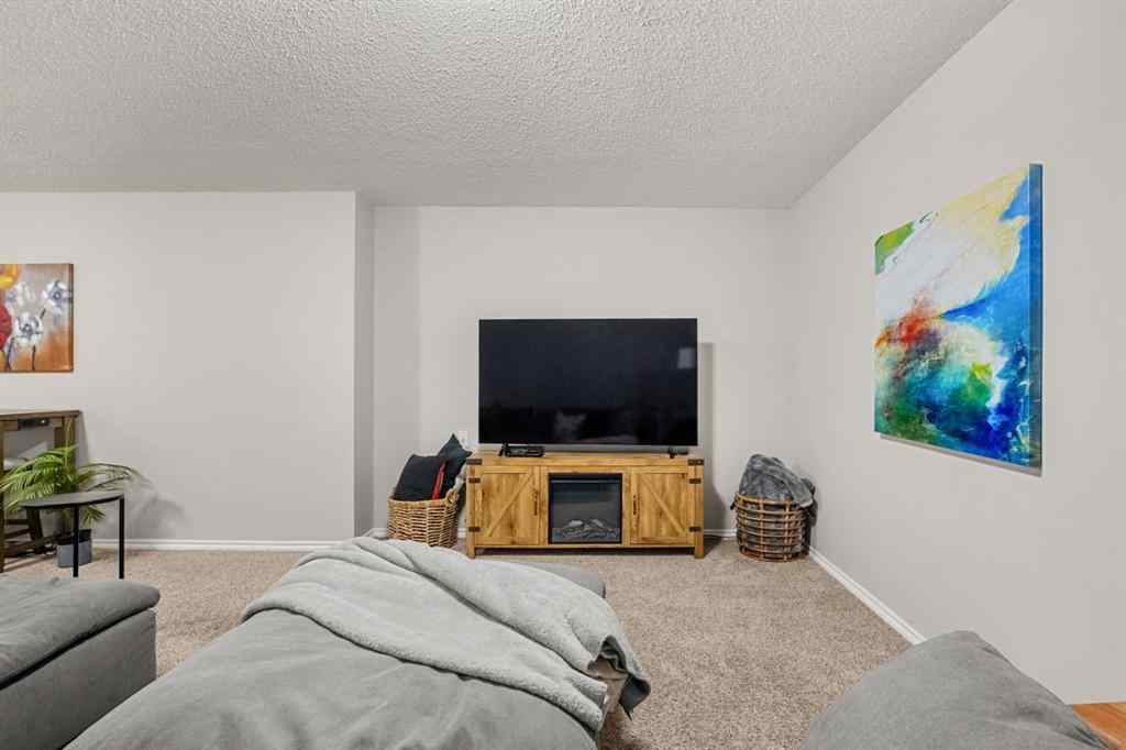 MLS® A2256199 - 13015 Bonaventure Drive SE in Lake Bonavista Calgary, Residential