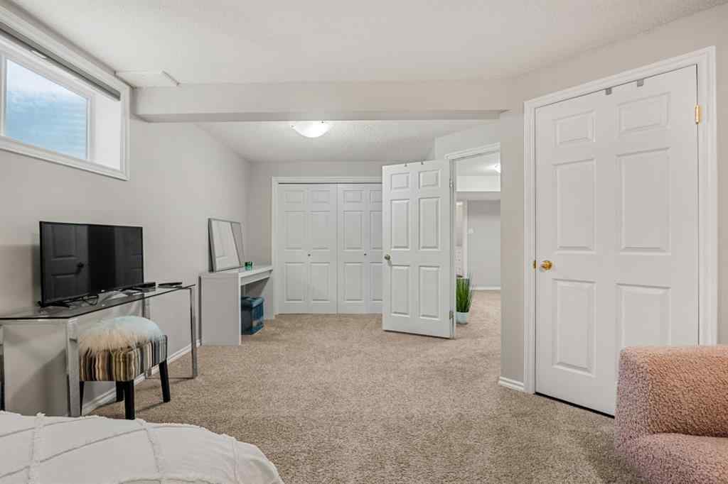 MLS® A2256199 - 13015 Bonaventure Drive SE in Lake Bonavista Calgary, Residential
