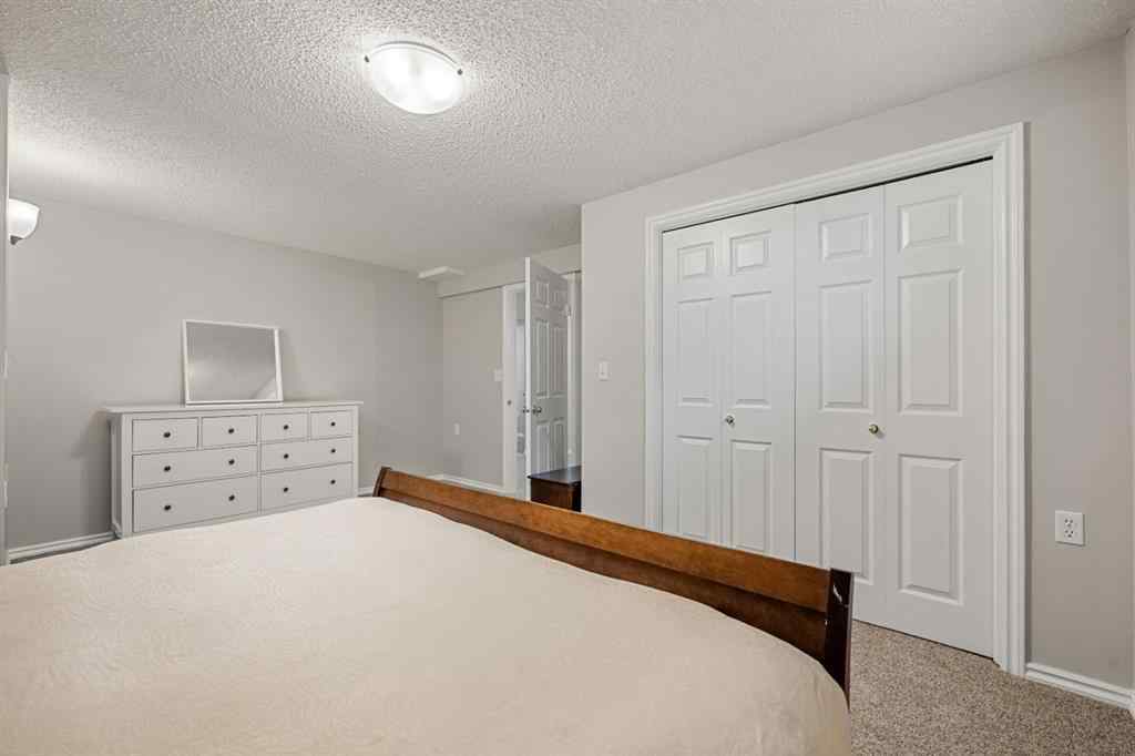 MLS® A2256199 - 13015 Bonaventure Drive SE in Lake Bonavista Calgary, Residential