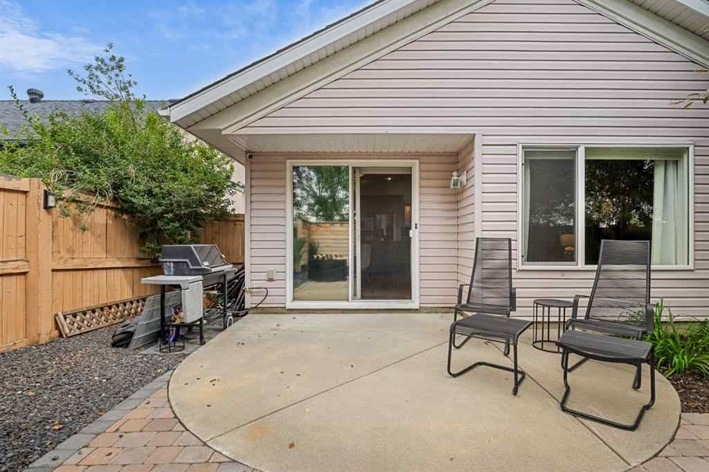 MLS® A2256199 - 13015 Bonaventure Drive SE in Lake Bonavista Calgary, Residential