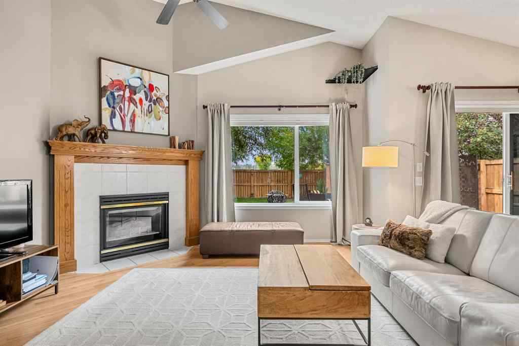 MLS® A2256199 - 13015 Bonaventure Drive SE in Lake Bonavista Calgary, Residential