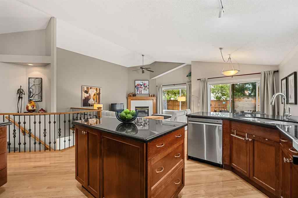 MLS® A2256199 - 13015 Bonaventure Drive SE in Lake Bonavista Calgary, Residential