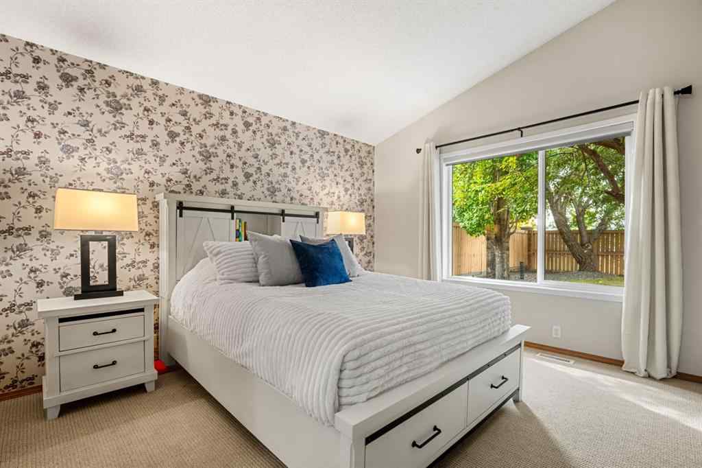 MLS® A2256199 - 13015 Bonaventure Drive SE in Lake Bonavista Calgary, Residential