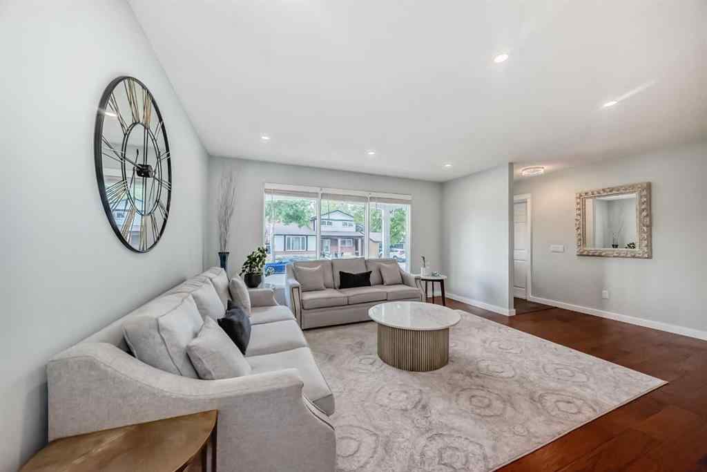 MLS® A2256200 - 424 Rundlehill Way NE in Rundle Calgary, Residential