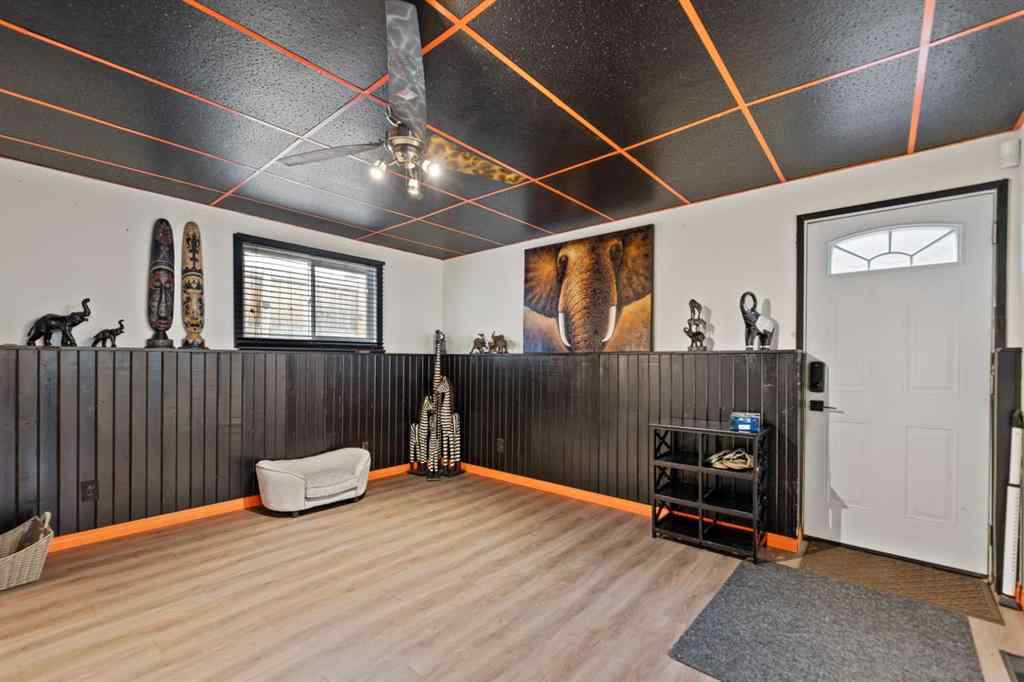 MLS® A2256201 - 6024 28 Avenue NE in Pineridge Calgary, Residential