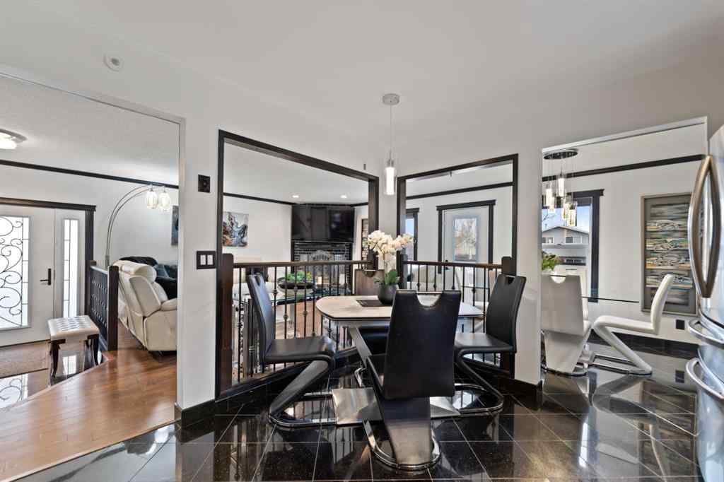 MLS® A2256201 - 6024 28 Avenue NE in Pineridge Calgary, Residential