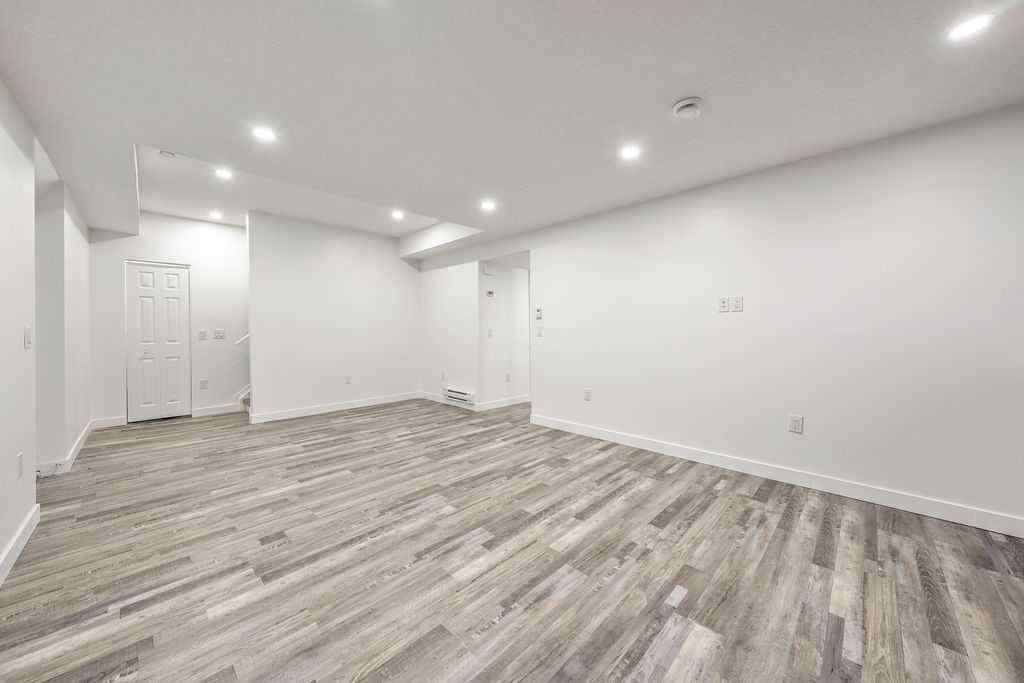 MLS® A2256203 - 8 Evansdale Way NW in Evanston Calgary, Residential