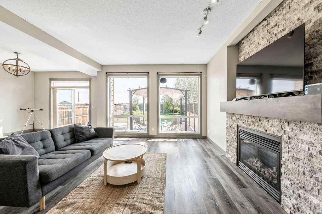 MLS® A2256203 - 8 Evansdale Way NW in Evanston Calgary, Residential