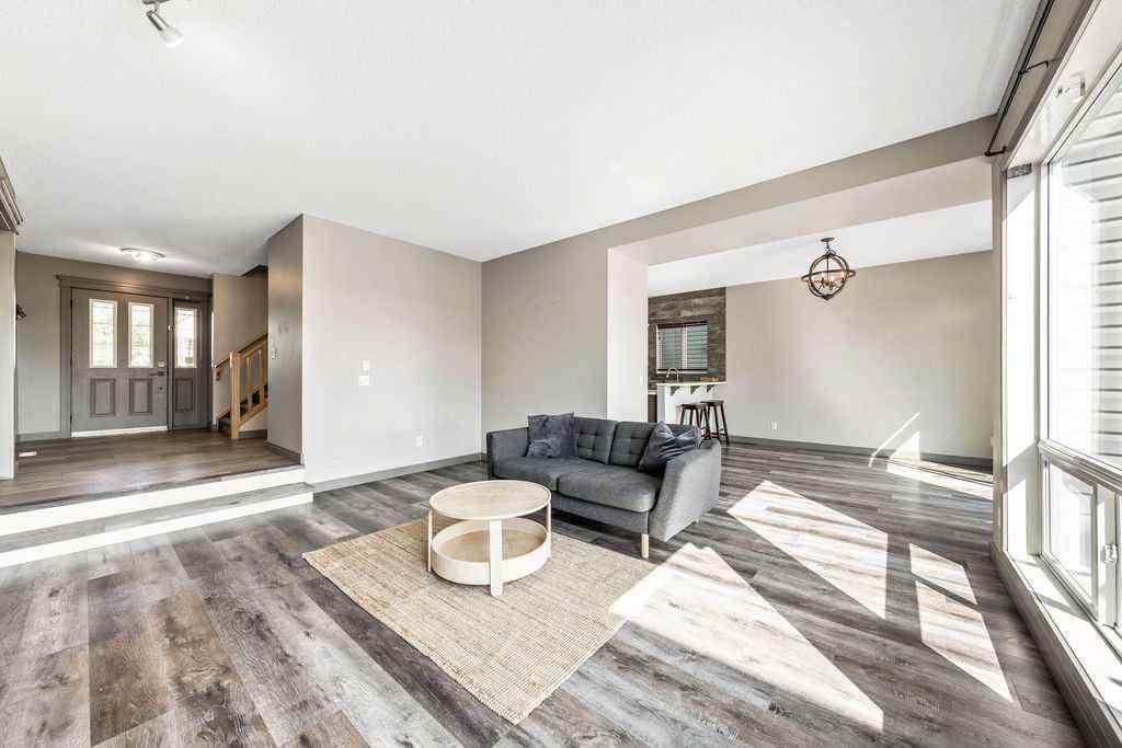 MLS® A2256203 - 8 Evansdale Way NW in Evanston Calgary, Residential