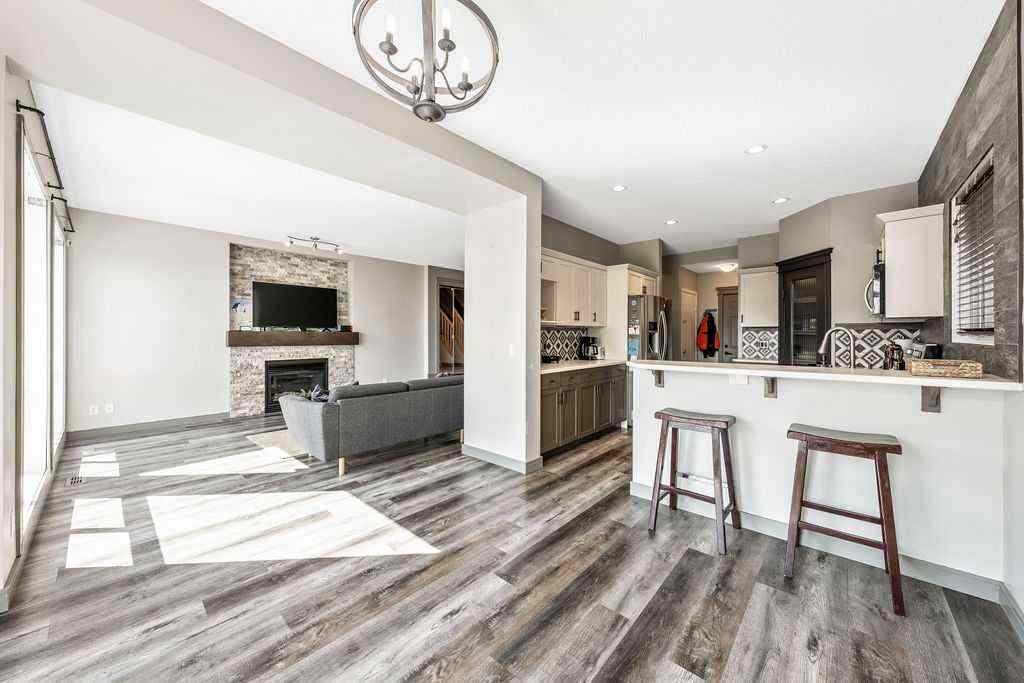 MLS® A2256203 - 8 Evansdale Way NW in Evanston Calgary, Residential