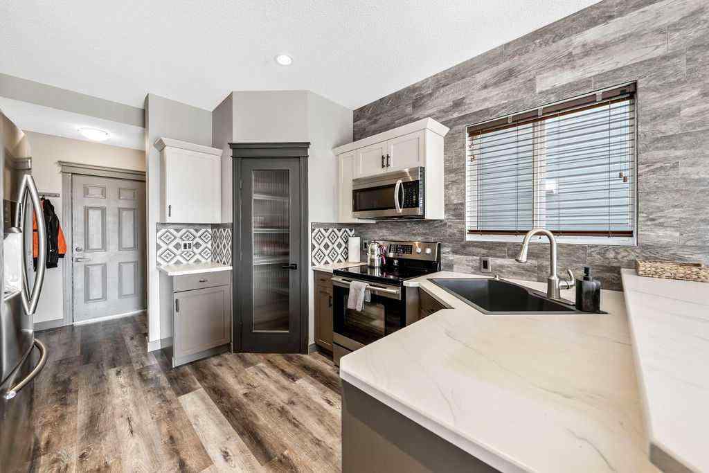 MLS® A2256203 - 8 Evansdale Way NW in Evanston Calgary, Residential