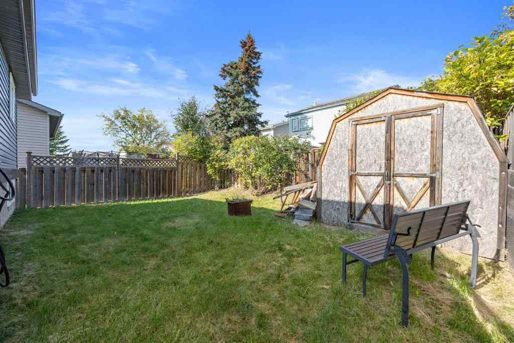 MLS® A2256207 - 226 Windsor Drive  in Thickwood Fort McMurray, Residential